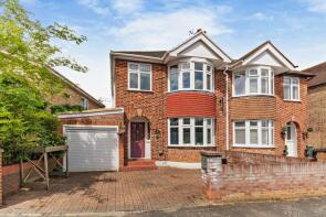 1, Goring Road, Staines-upon-thames TW18 3EH