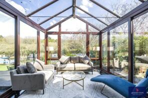 Fenny Lodge, Simpson Road, Bletchley MK1 1BA