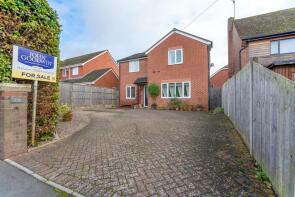 33b The Jasmines, Winnington Gardens, Worcester WR8 0DJ