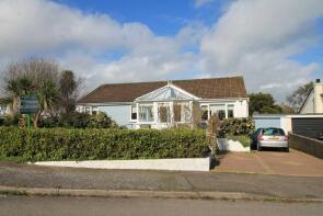 2, Carey Park, Killigarth, Looe PL13 2JP