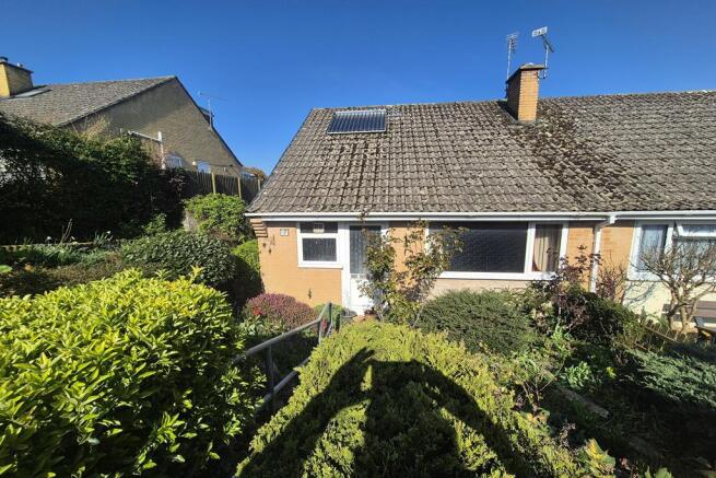 2 Bedroom Semi Detached Bungalow for Sale