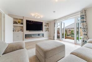 37, Porters Drive, Banwell BS29 6EJ