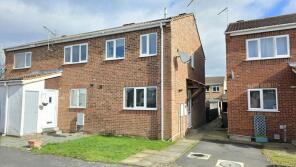 14, Spinners Close, Sleaford NG34 7GF