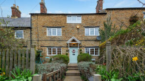 48 Moss Cottage, High Street, Brackley NN13 5LT