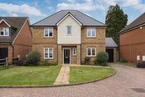 13, Foresters Way, Crawley RH11 9GS