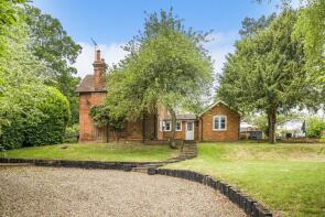 125, Middle Culham Cottages, Henley Road, Henley-on-thames RG9 3DY