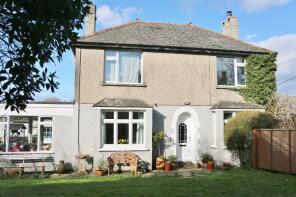 Henley House, Road From Treburick Lane To Trewinnick Road, Rumford, Wadebridge PL27 7SS