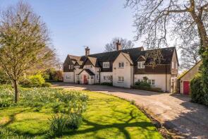 Edgehill, Pastens Road, Oxted RH8 0RE
