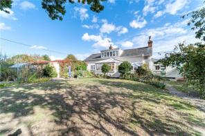 The Furrows, Butlers Lane, Manningtree CO11 2UE