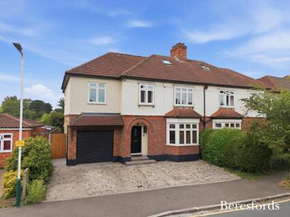 Cranborne Gardens, Upminster, RM14