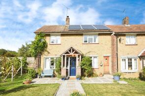 9, Middlemead, West Hanningfield, Chelmsford CM2 8UT