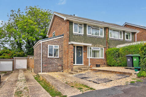 Coates Close, Basingstoke, RG22