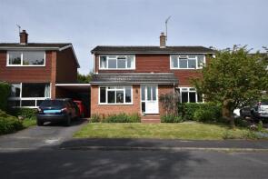53, Tynedale Road, Loughborough LE11 3TA