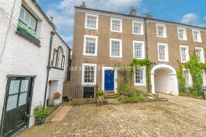 1, West, The Square, Carnforth LA6 1LX