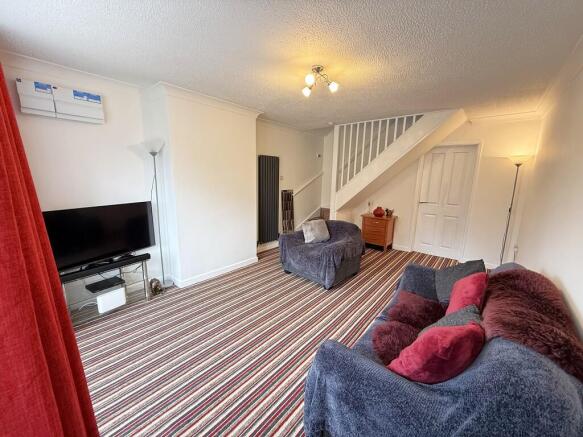 LIVING ROOM 2