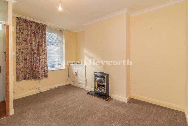 Lounge image 2