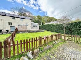 1, Glan Ddol, Llanrwst Road, Maenan, Llanrwst LL26 0YP