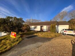 Woodstock, Maes Dafydd, Llanarth SA47 0PP