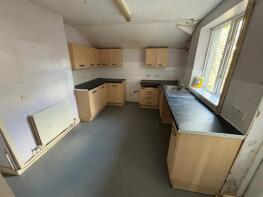 21, Pentre Beili Terrace, Lewistown, Bridgend CF32 7LP