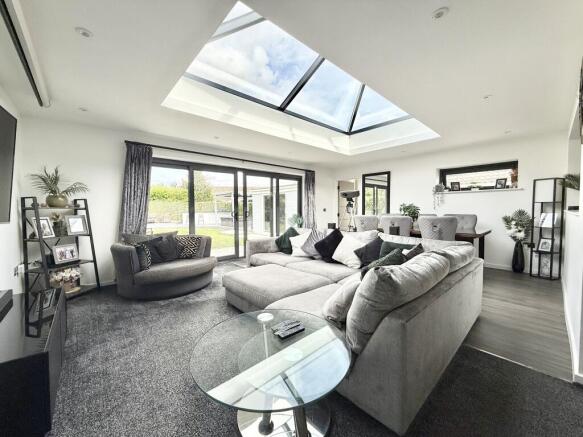 Open Plan Room