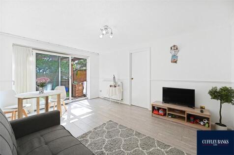 Buckingham Avenue, Perivale, Middlesex, UB6
