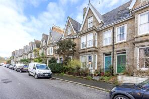 5 Glendowr, Mennaye Road, Penzance TR18 4NG