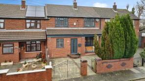 26, Crown Avenue, Widnes WA8 8AT