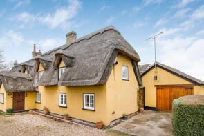 59, Ermine Way, Royston SG8 0AG
