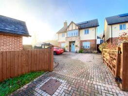 1, Rose Court, Well Lane, Chepstow NP16 6SR