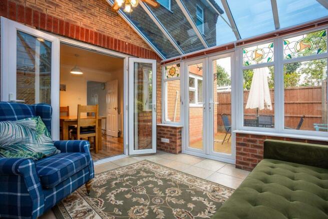 Final-19 - 3 bedroom detached (house) at Stracha