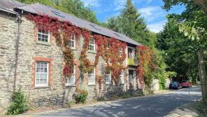 Cilgwyn Mill, A475 From Newcastle Emlyn To Cilgwyn Hotel, Newcastle Emlyn SA38 9EF