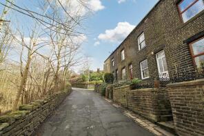 3, Springwood Terrace, Pudsey Road, Todmorden OL14 8NJ