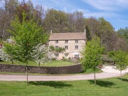 Oyster Well, Welsh Way, Perrotts Brook, Cirencester GL7 7JQ