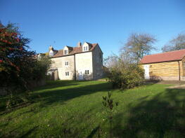11, Peters Street, Stonehouse GL10 3TQ