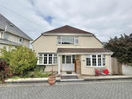 Hilldene, Abergele Road, Llanddulas, Abergele LL22 8EN