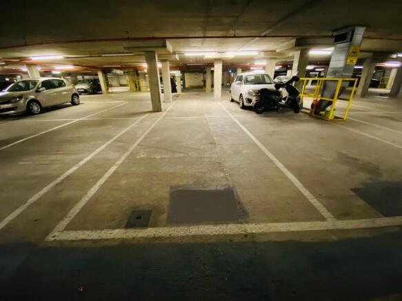 parking.jpg