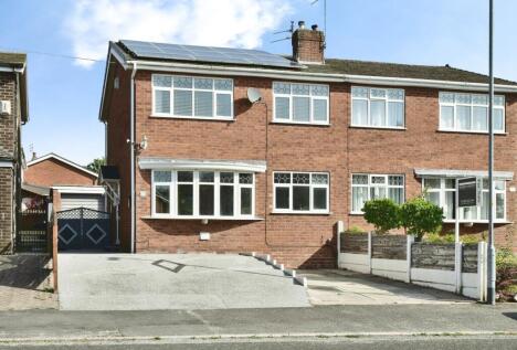 St Austell Avenue, Macclesfield, SK10