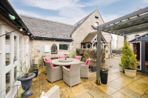 The Quoin, Hayhedge Lane, Bisley GL6 7AN