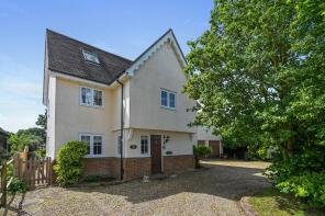 High Meadow, Pattens Farm Road, Blackmore End CM7 4DG