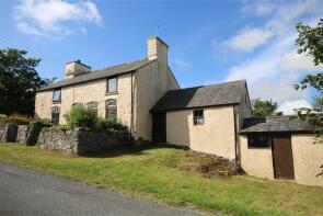 Ty Lawr, Carreglefn, Amlwch LL68 0PN