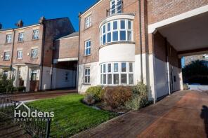 43, Dorchester Avenue, Preston PR5 4PE