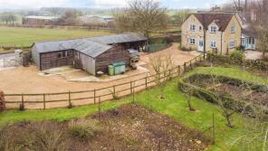 Limes Cottage, 3/100 Rendcomb Junction To Chapel Lane North Cerney, Cirencester GL7 7DF
