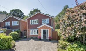 8, Well Close, Tonbridge TN11 8RQ