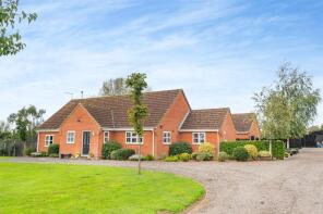 Hawthorne Lodge, Hilborough Road, Swaffham PE37 8DX