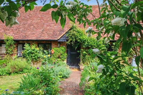 Morgan Gardens, Aldenham