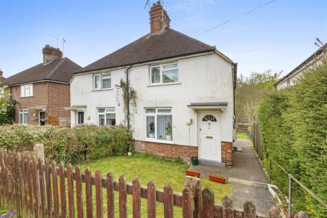 Wayside, High Wycombe (walk Of Station)