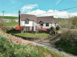 Honeycoombe Lodge, Road From Weare Giffard Cross To Corner Cottage, Bideford EX39 4QP