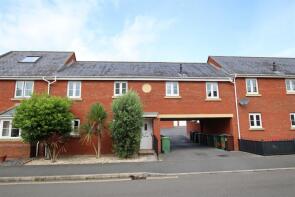 51, Heraldry Way, Exeter EX2 7QG