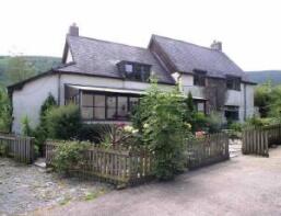 Cwmfedw, Private Street From Junction With U2008 To Cwmfedw, Pen-y-bont-fawr, Oswestry SY10 0HX