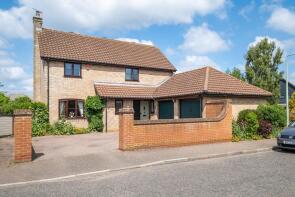 2, Hay Barn Meadow, Bury St. Edmunds IP30 9TU